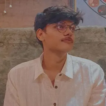 Aryas Yadav  Tutor From Adarsh Nagar Lucknow