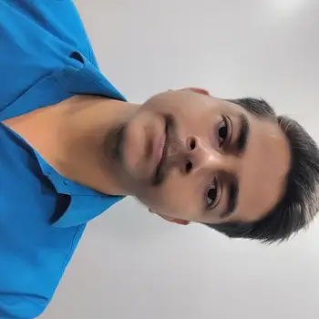 Vidyanshu Dubey  Tutor From Amar Shaheed Path Lucknow