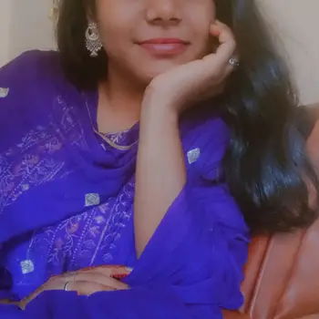 Shalini pandey Tutor From Saadatganj Lucknow