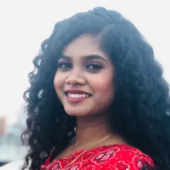 Eliza Singh English Home Tutor in Vikas Nagar Lucknow with 13 Years Experience