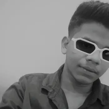 Omendra Verma  home tutor From Daliganj Lucknow