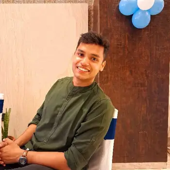 Anugrah Singh  Tutor From Vikas Nagar Lucknow