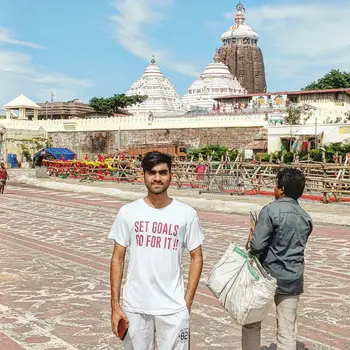 Preyas Singh Tutor From Aliganj Lucknow