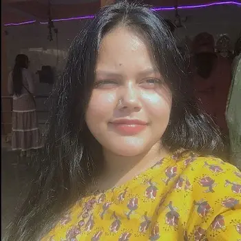 Harshita Mani Maths Home Tutor in Gomti Nagar Lucknow with 4 Years Experience