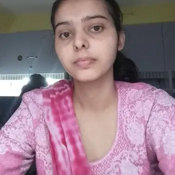 Harshita Joshi Hindi Home Tutor in Khurram Nagar Lucknow with 2 Years Experience