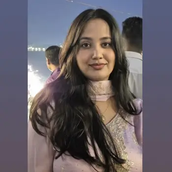 Anshika Tutor From Aliganj Lucknow