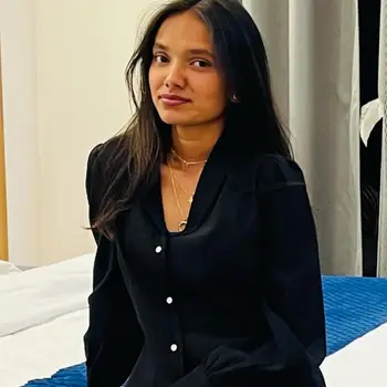 Tanishka singh  Tutor From BBD  Lucknow