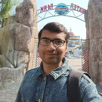 Mradul Yadav English Home Tutor in Jiamau Lucknow with 5 Years Experience