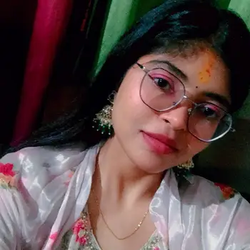 Nishi Mishra Tutor From  Preeti Nagar Lucknow