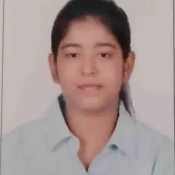 Kashish Singh Maths Home Tutor in Aliganj Lucknow with 1 Years Experience