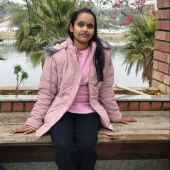 Archana Mishra Maths Home Tutor in Triveni Nagar Lucknow with 5 Years Experience