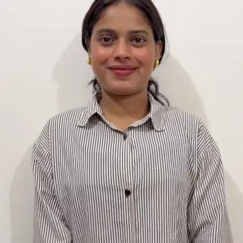 Sadhna Singh English Home Tutor in BBD  Lucknow with 4 Years Experience