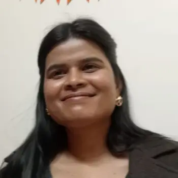 Prachi siddharth  Tutor From Nirala Nagar Lucknow