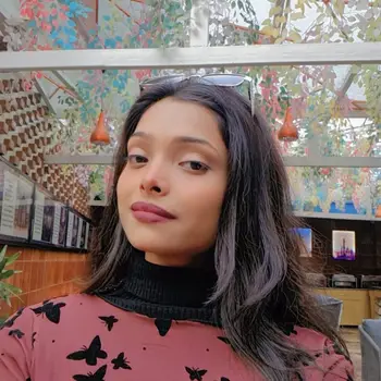 Manvi Verma Tutor From Lekhraj Market Lucknow