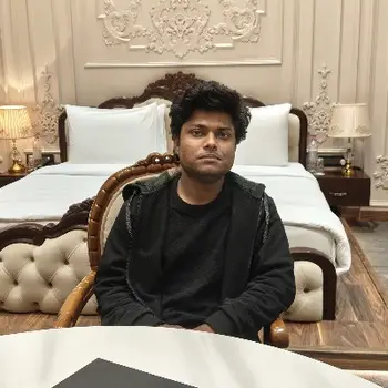 Shivendra Vikram Singh Maths Home Tutor in Gomti Nagar Lucknow with 3 Years Experience