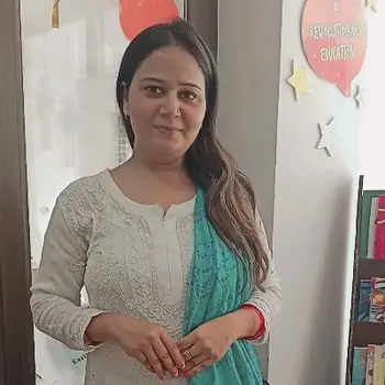Neha Sonker – Female Home Tutor in Hazratganj Lucknow | English Tuition with 7 Years Experience