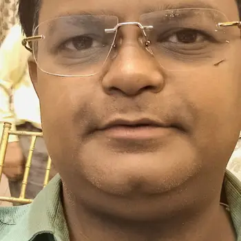 Rupesh Kumar Maths Home Tutor in Gomti Nagar Lucknow with 20 Years Experience