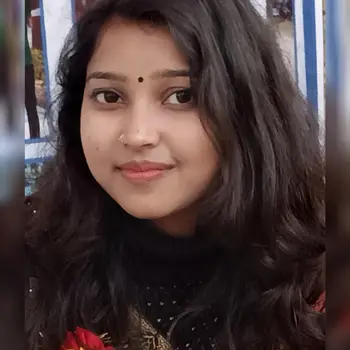 Shivani Singh Maths Home Tutor in Aliganj Lucknow with 2 Years Experience