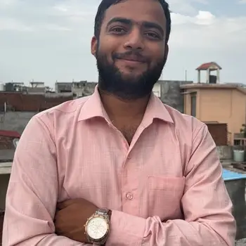 Rohit Gupta  Tutor From Rahim Nagar Lucknow