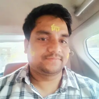 Arun Kumar Physics Home Tutor in Hazratganj Lucknow with 5 Years Experience