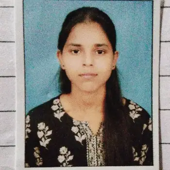 Shikha pal Maths Home Tutor in Arjunganj Lucknow with 2 Years Experience