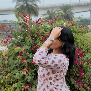 Arushi  Tutor From Alambagh Lucknow