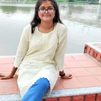 Sriparnaa Srivastava Biology Home Tutor in Aliganj Lucknow with 3 Years Experience