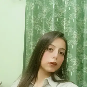 Riya Kalani English Home Tutor in Alambagh Lucknow with 3 Years Experience