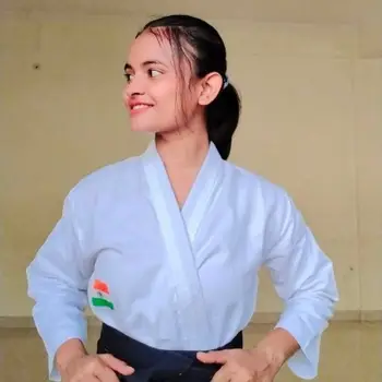 khushi patel Maths Home Tutor in Kalyanpur Lucknow with 2 Years Experience
