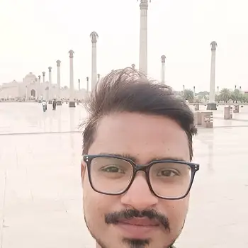ABHISHEK PATEL Maths Home Tutor in Kursi Road Lucknow with 7 Years Experience