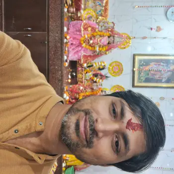 Aditya dubey Tutor From Polytechnic Chauraha Lucknow