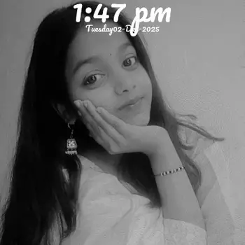 Aakriti dwivedi Maths Home Tutor in Alambagh Lucknow with 3 Years Experience