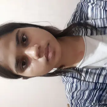 Anshika Mishra  Tutor From Kapoorthala Lucknow