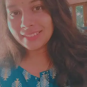 Shivanshi Tripathi  Tutor From Aliganj Lucknow