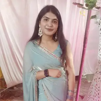 Roshani Yadav Maths Home Tutor in Gomti Nagar Lucknow with 1 Years Experience