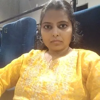 Ekta yadav  Tutor From Fazullaganj Lucknow