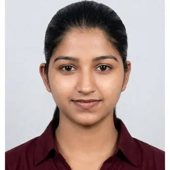 Shrishti pal Maths Home Tutor in Gomti Nagar Lucknow with 3 Years Experience