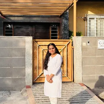 Tanya Singh History Home Tutor in New Hyderabad Lucknow with 2 Years Experience