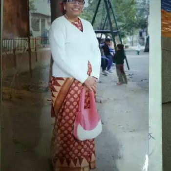 Rita Charles English Home Tutor in Lalbagh Lucknow with 30 Years Experience