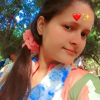 Neelam  Tutor From Ismailganj Lucknow