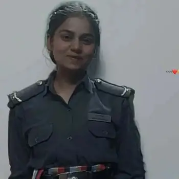 Vaishnavi Yadav Maths Home Tutor in Amausi Lucknow with 1 Years Experience