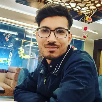 Prakhar Singh Maths Home Tutor in Aashiana Lucknow with 3 Years Experience
