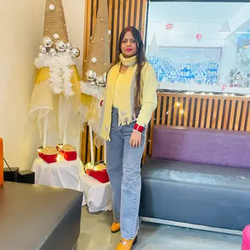 Roopal chahan Biology Home Tutor in Gomti Nagar Lucknow with 4 Years Experience