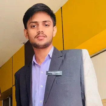 Priyanshu Pandey Maths Home Tutor in Madion Lucknow with 2 Years Experience