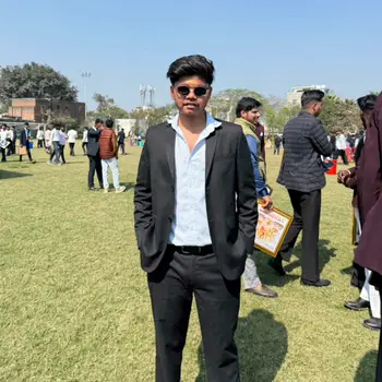 Anshul Rathore Maths Home Tutor in Madion Lucknow with 2 Years Experience