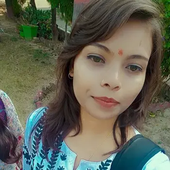 Kanak Verma India Home Tutor in Aliganj Lucknow with 3 Years Experience