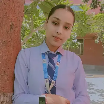 Riya yadav Maths Home Tutor in Faizabad Road Lucknow with 1 Years Experience