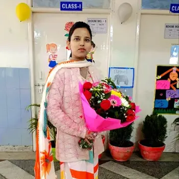 Shuchi shukla all-subjects Home Tutor in Indira Nagar Lucknow with 2 Years Experience