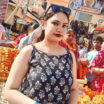 Khushi gupta all-subjects Home Tutor in Indira Nagar Lucknow with 2 Years Experience