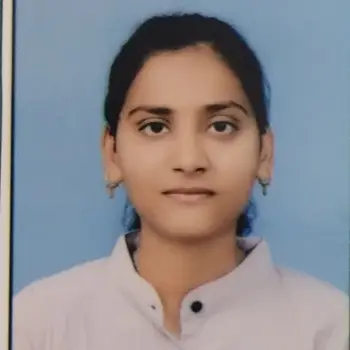 Nidhi Verma Maths Home Tutor in Aliganj Lucknow with 1 Years Experience